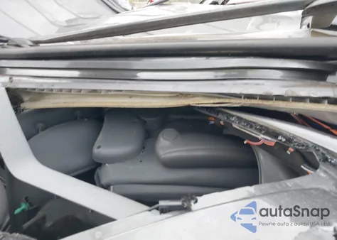 2004 Chrysler Town & Country Touring z USA, uszkodzony, nr VIN 2C4GP54L04R534395